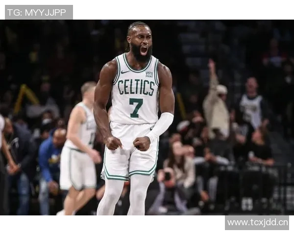 NBA新赛季小前锋评选结果揭晓杰伦布朗荣膺最佳称号