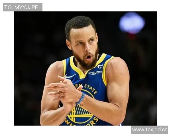 库里解读独特阵容背后的科尔战术理念球员们已习惯这种灵活打法