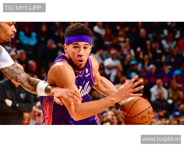 布克助攻与失误并存球队急需真正控卫提升整体表现